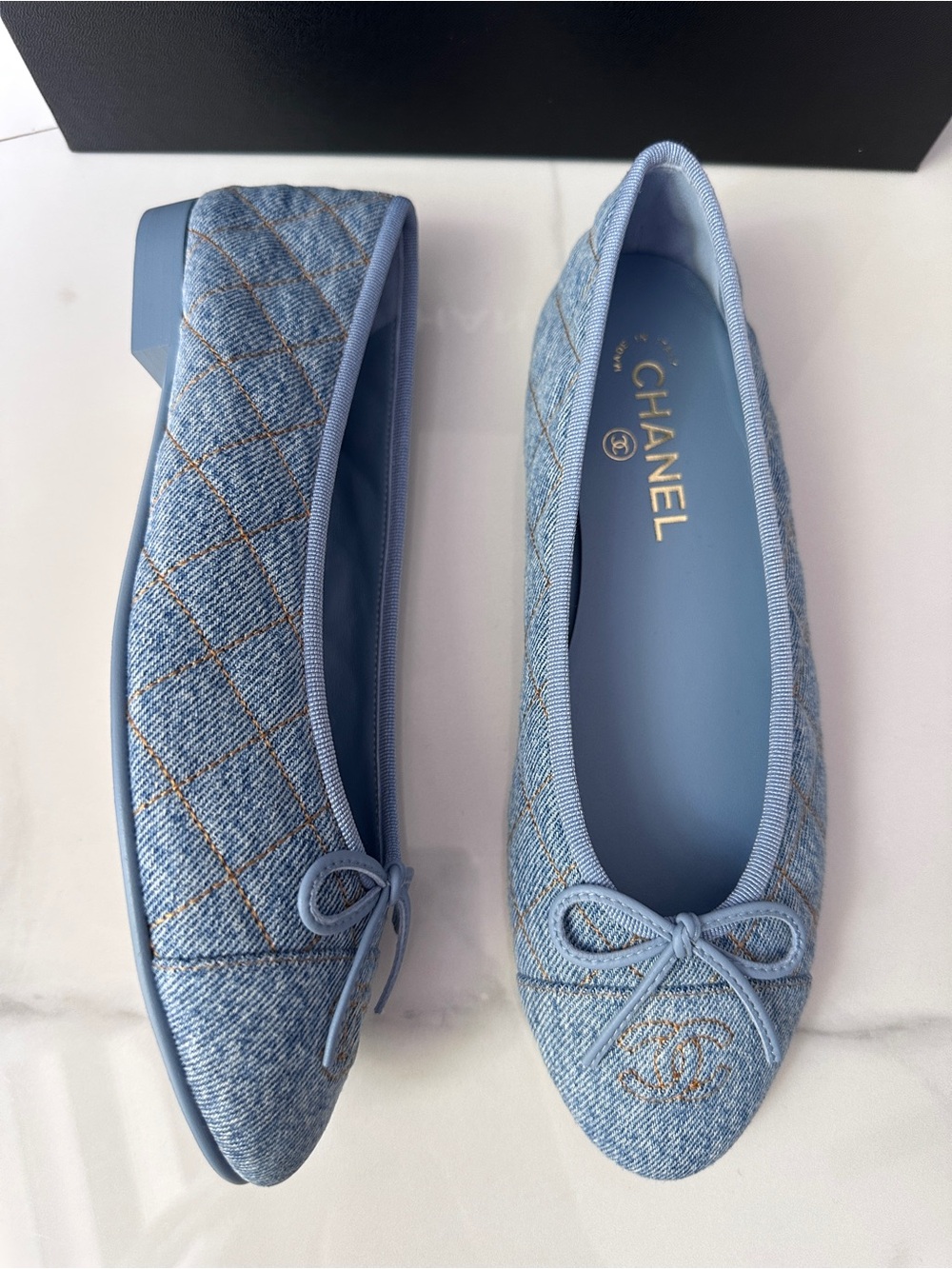CHANEL 2026B Blue Quilted Denim Ballet Flats - Classic Logo size 38.5 - Picture 5 of 16